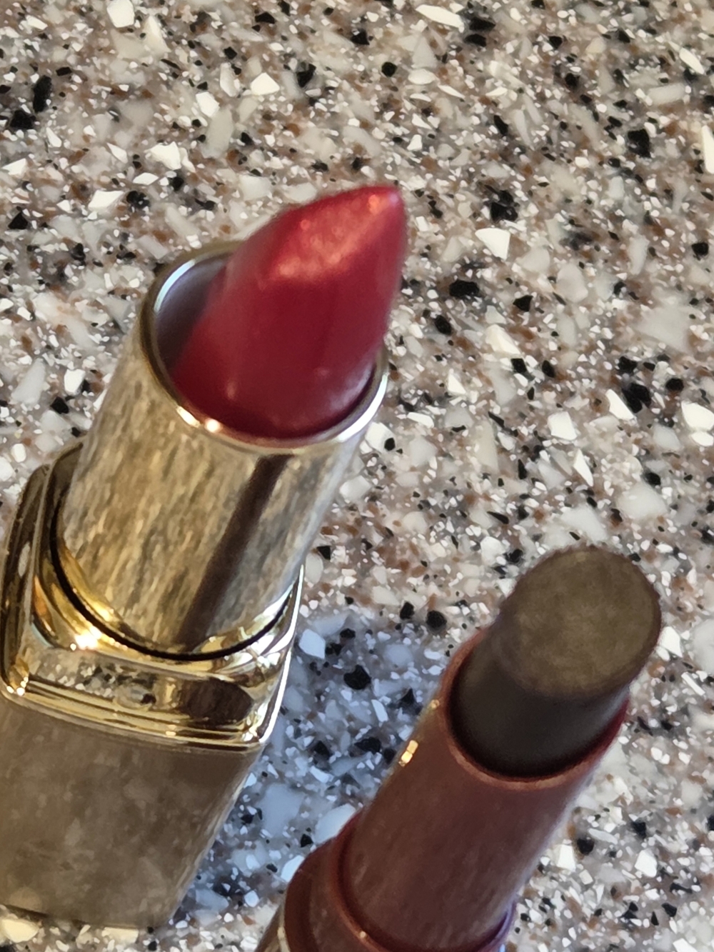 New Makeup Bundle - Picture 5 of 6